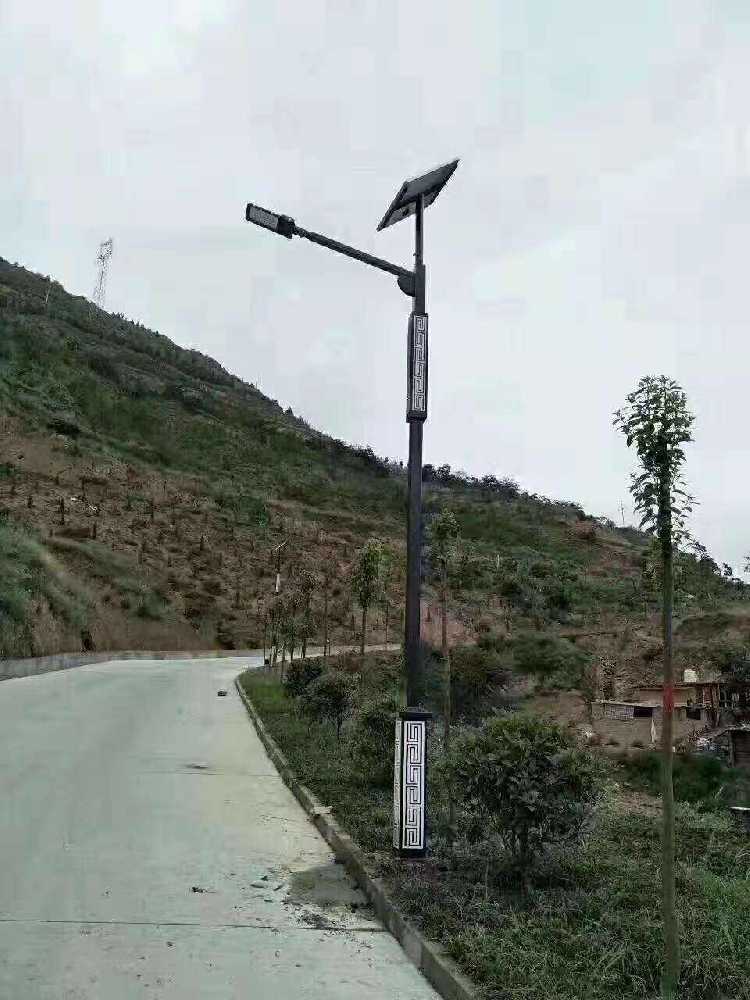 威县仿古太阳能路灯